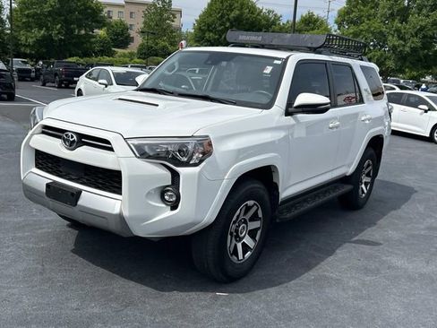 Used 2024 Toyota 4Runner TRD Off-Road Premium w/ Moonroof Package AWD/4WD image 8
