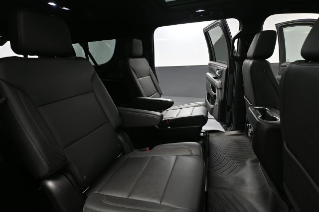 Used 2022 Chevrolet Suburban Z71 w/ Off-Road Capability Package AWD/4WD image 44