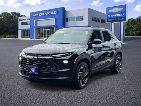 Certified 2025 Chevrolet TrailBlazer RS w/ Convenience Package AWD/4WD image 2
