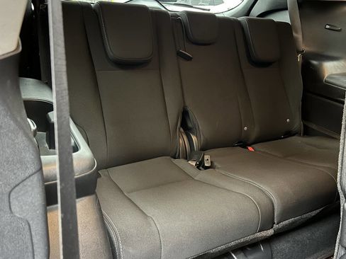 Used 2020 Subaru Ascent Premium image 19