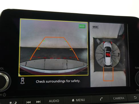 Used 2023 Nissan Rogue SL AWD/4WD image 30