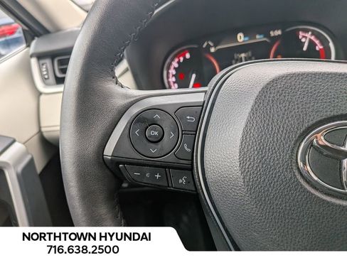 Used 2024 Toyota RAV4 XLE image 24