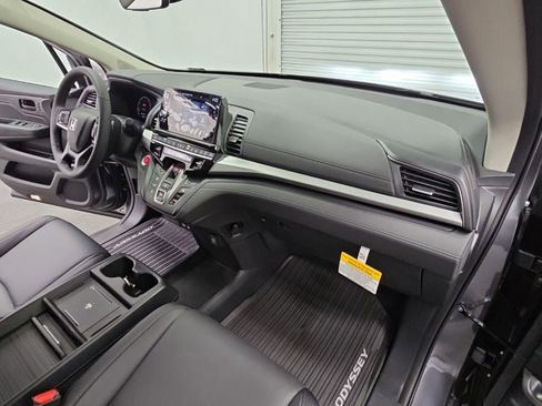 New 2026 Honda Odyssey EX-L image 38