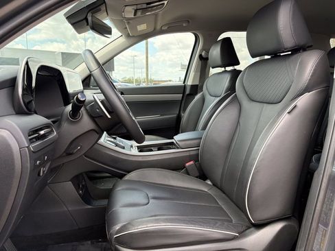 Used 2025 Hyundai Palisade SEL FWD image 11
