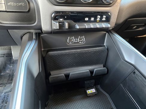 Used 2022 RAM 2500 Laramie image 34