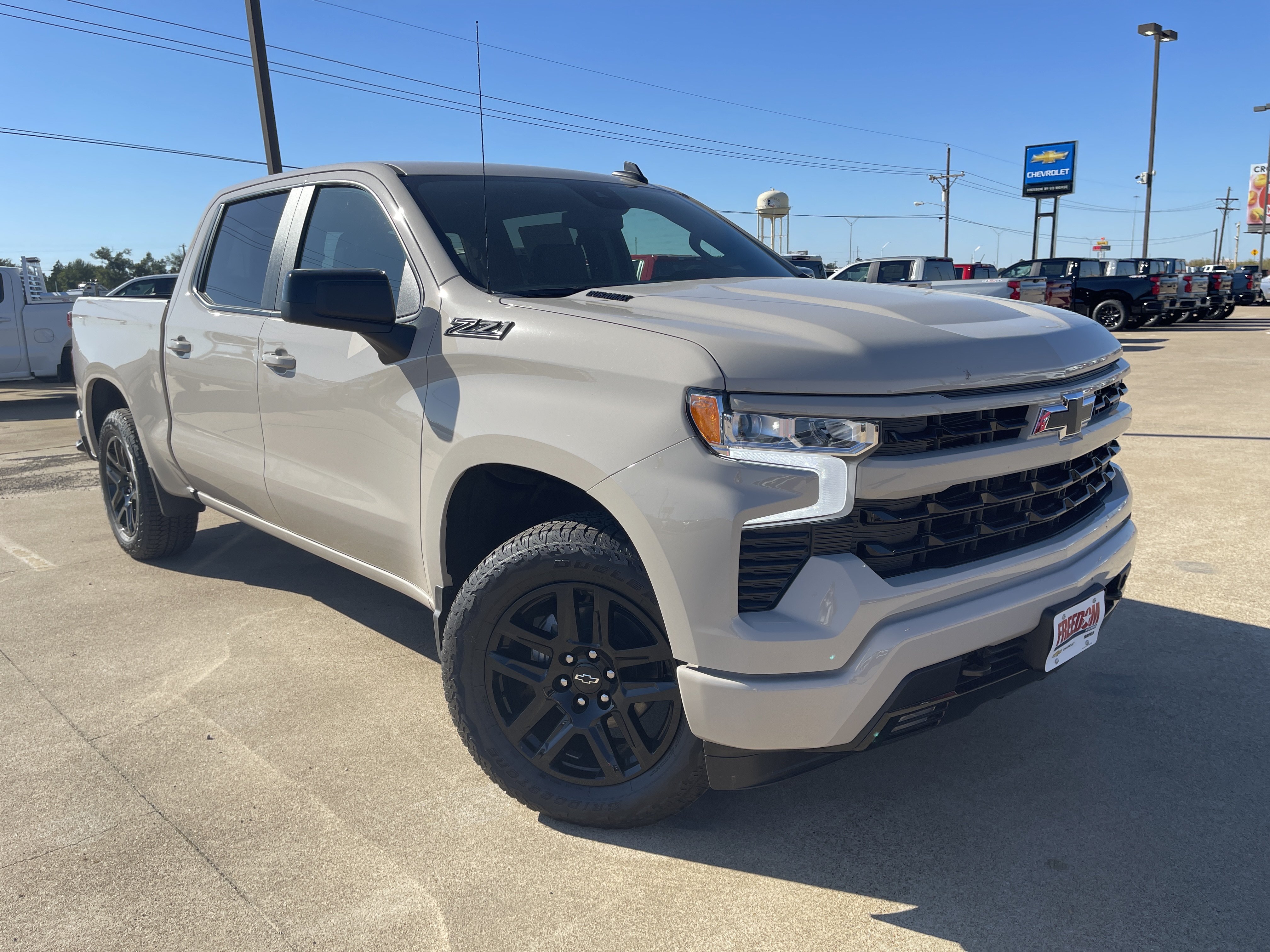 New 2026 Chevrolet Silverado 1500 RST AWD/4WD image 2