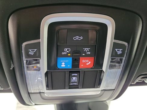 New 2026 RAM 1500 Laramie w/ Night Edition AWD/4WD image 19