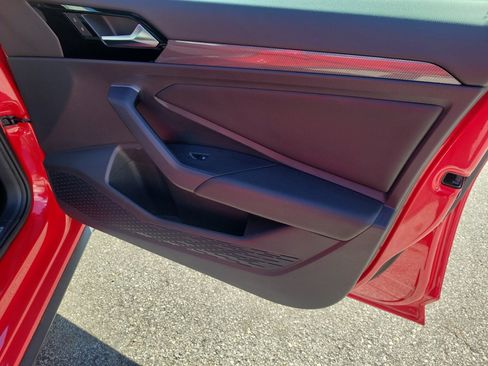 Used 2019 Volkswagen Jetta GLI Autobahn image 35