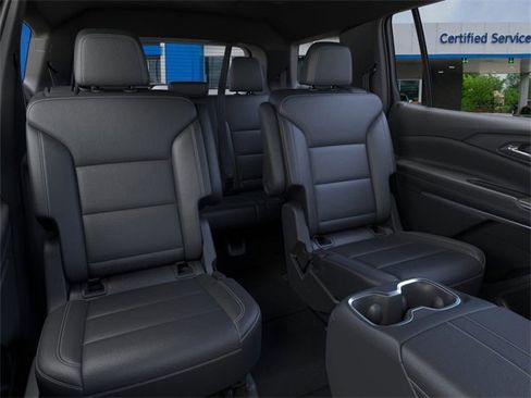 New 2026 Chevrolet Traverse LT w/ Driver Confidence Package image 17