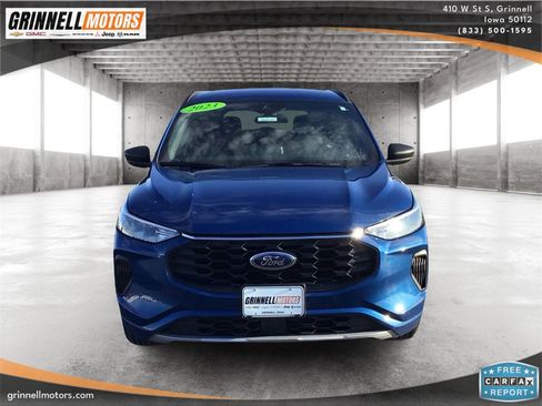 Used 2023 Ford Escape ST-Line image 2