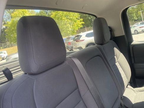 Used 2022 Nissan Frontier S w/ Technology Package image 28