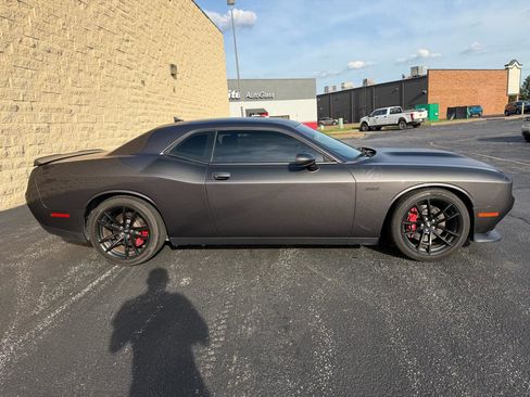 Used 2021 Dodge Challenger R/T Scat Pack w/ T/A Package RWD image 6