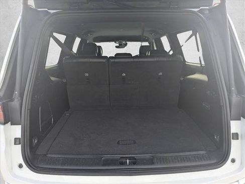 Used 2024 Jeep Wagoneer L Series II RWD image 7