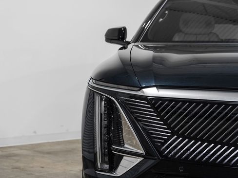 Used 2025 Cadillac Lyriq Luxury image 49