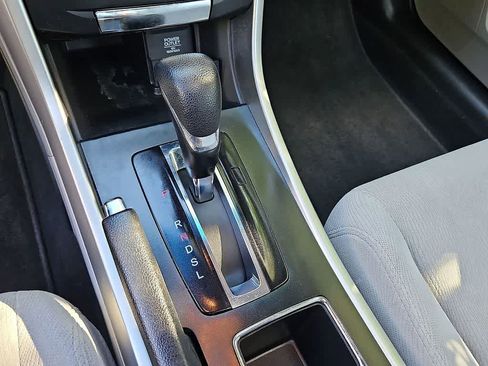 Used 2013 Honda Accord EX image 18