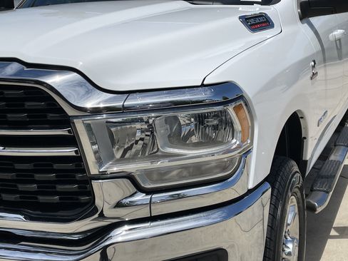 Used 2022 RAM 3500 Big Horn w/ Level A Equipment Group AWD/4WD image 5