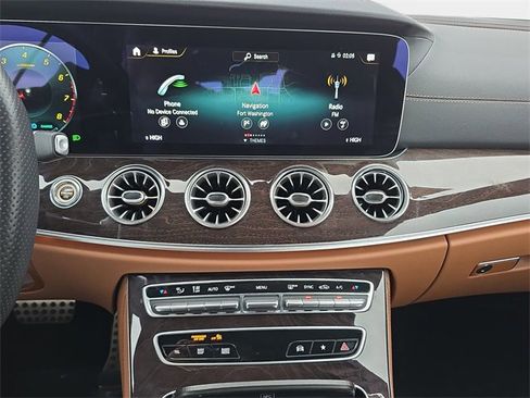 Used 2023 Mercedes-Benz E 450 4MATIC Cabriolet image 23