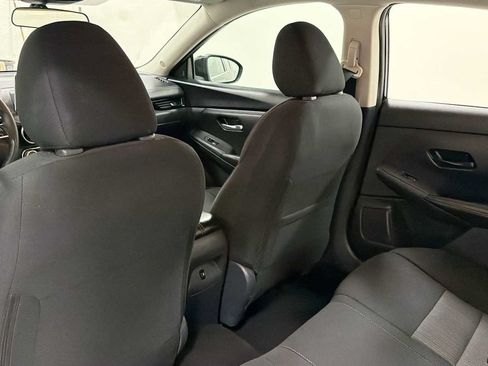 Used 2024 Nissan Sentra SV FWD image 24