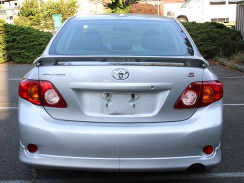 Used 2009 Toyota Corolla S w/ Sport Pkg FWD image 10
