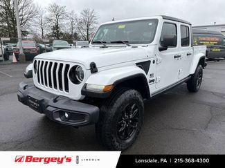 Used 2023 Jeep Gladiator Sport video 1