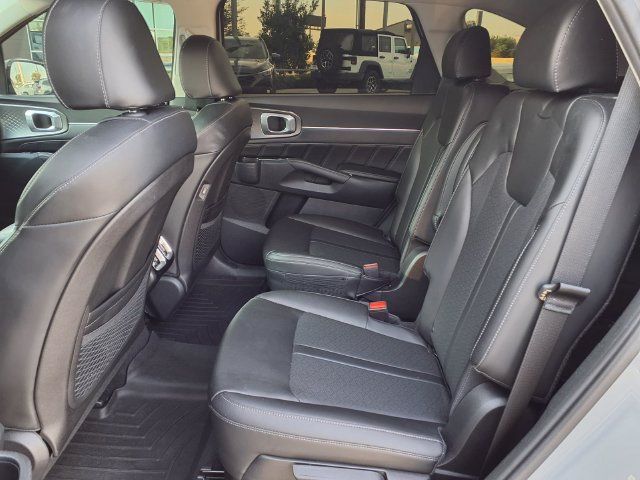 Used 2022 Kia Sorento SX FWD image 8