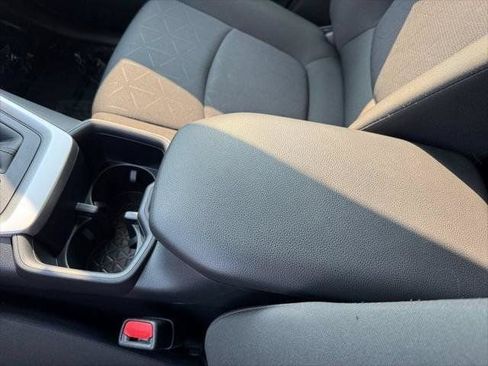 Certified 2025 Toyota RAV4 XLE AWD/4WD image 87