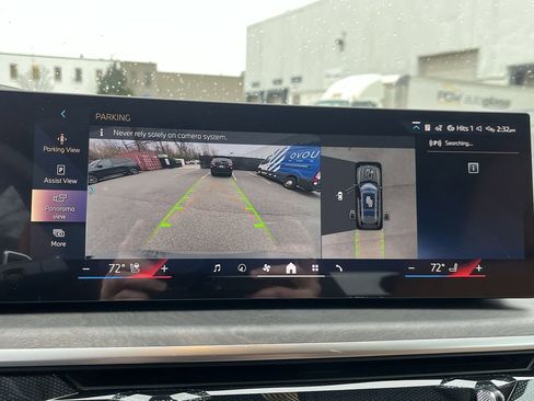 New 2026 BMW X7 xDrive40i w/ Premium Package image 17