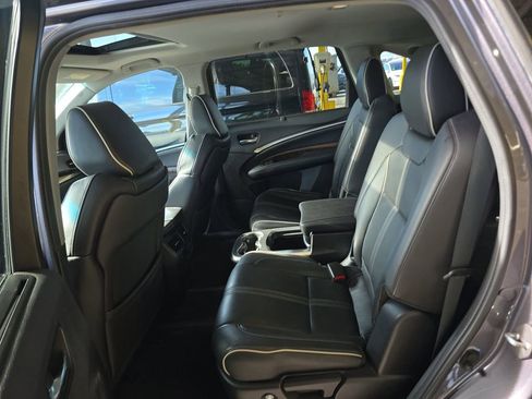 Used 2019 Acura MDX FWD w/ Advance Package image 14
