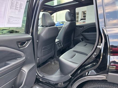 Certified 2025 Subaru Forester Touring w/ Popular Package - Touring AWD/4WD image 34