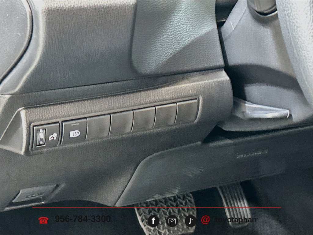 New 2027 Toyota Corolla LE FWD image 9
