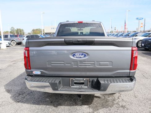 Used 2025 Ford F150 XL w/ Equipment Group 103A High image 4