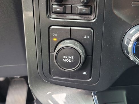 Used 2022 Ford F150 XLT w/ Equipment Group 302A High image 25