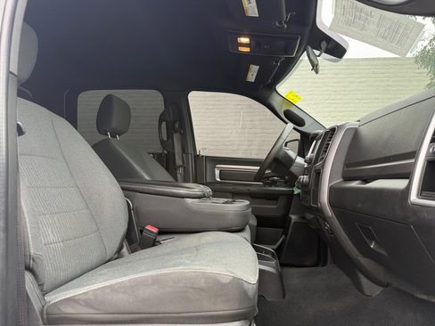 Used 2021 RAM 1500 Classic Warlock image 17