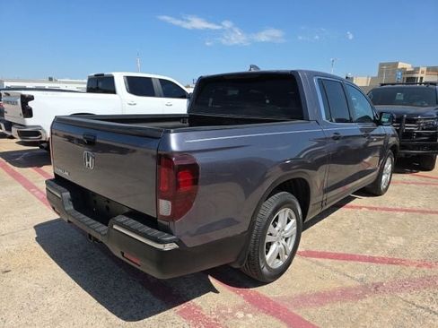 Used 2019 Honda Ridgeline RT image 5