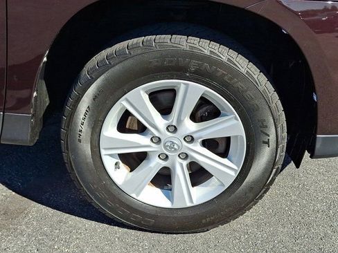 Used 2013 Toyota Highlander SE AWD/4WD image 11