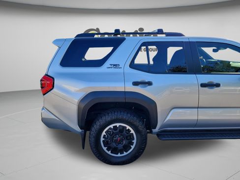 Certified 2025 Toyota 4Runner TRD Off-Road Premium AWD/4WD image 30