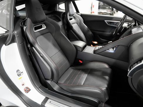 Used 2018 Jaguar F-TYPE R AWD/4WD image 23
