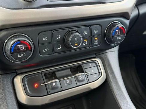 Used 2021 GMC Acadia Denali w/ Denali Ultimate Package image 33