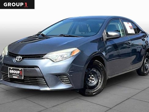 Used 2016 Toyota Corolla LE FWD image 1