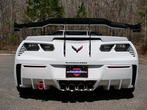 Used 2016 Chevrolet Corvette Z06 w/ 3LZ Preferred Equipment Group image 27