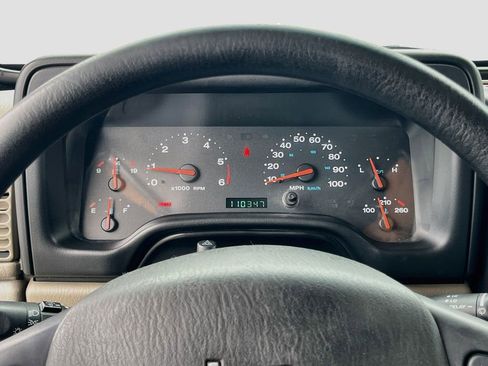 Used 2004 Jeep Wrangler 4WD w/ Dual Top Group image 11