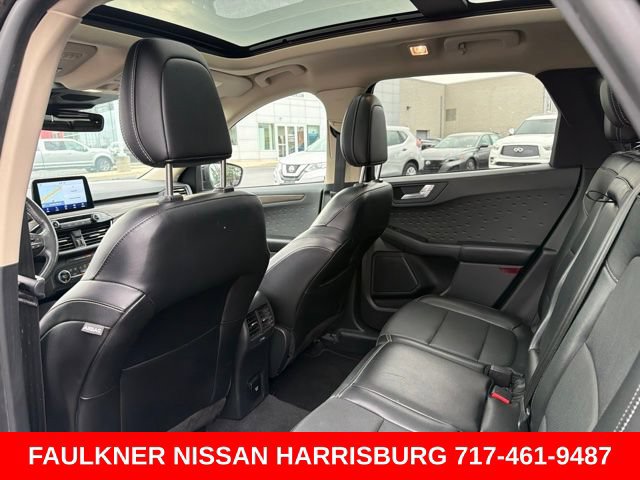 Used 2020 Ford Escape Titanium AWD/4WD image 21