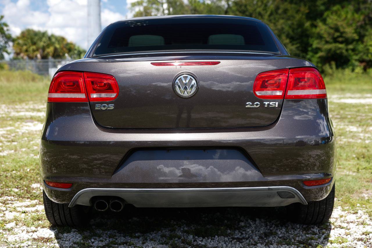 Used 2013 Volkswagen Eos Komfort FWD image 9