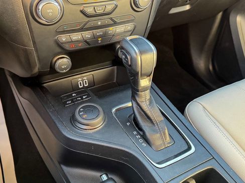 Used 2020 Ford Ranger Lariat w/ Equipment Group 501A Mid image 30