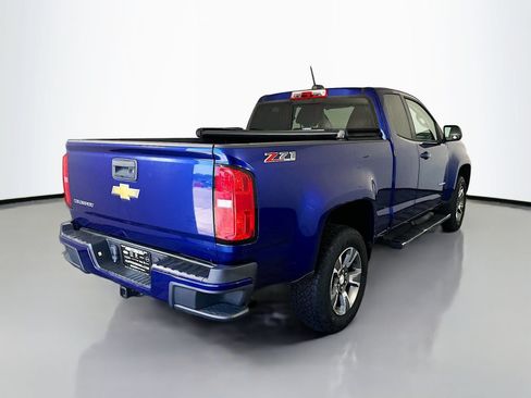 Used 2015 Chevrolet Colorado Z71 AWD/4WD image 7