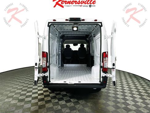 New 2026 RAM ProMaster 2500 w/ Convenience Group image 16