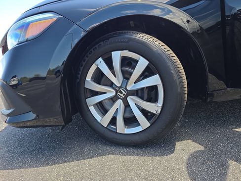 Used 2022 Honda Civic LX image 27