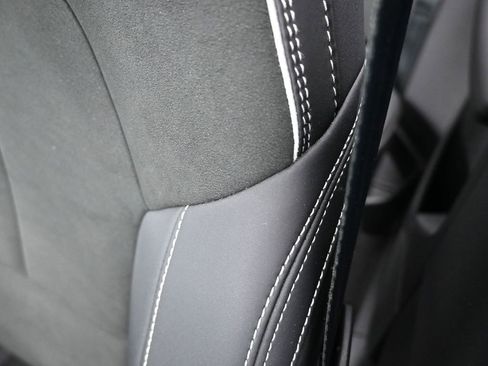 Used 2023 Volvo C40 P8 Recharge Ultimate image 26