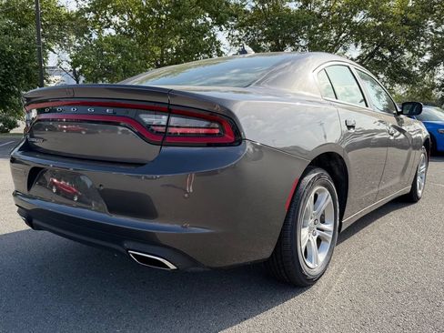 Used 2023 Dodge Charger SXT RWD image 7