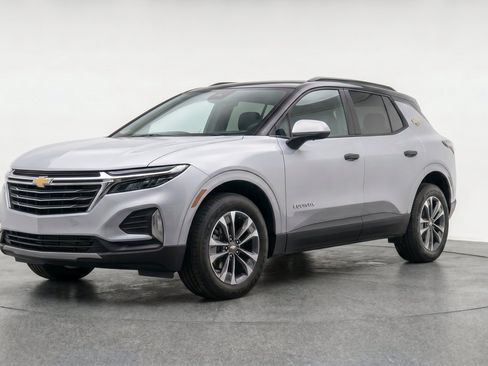 Used 2025 Chevrolet Equinox LT FWD image 3